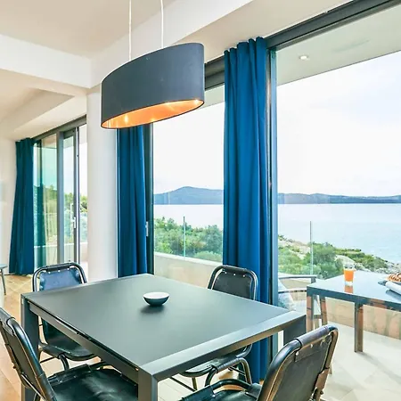Villa Sapphire Lagoon